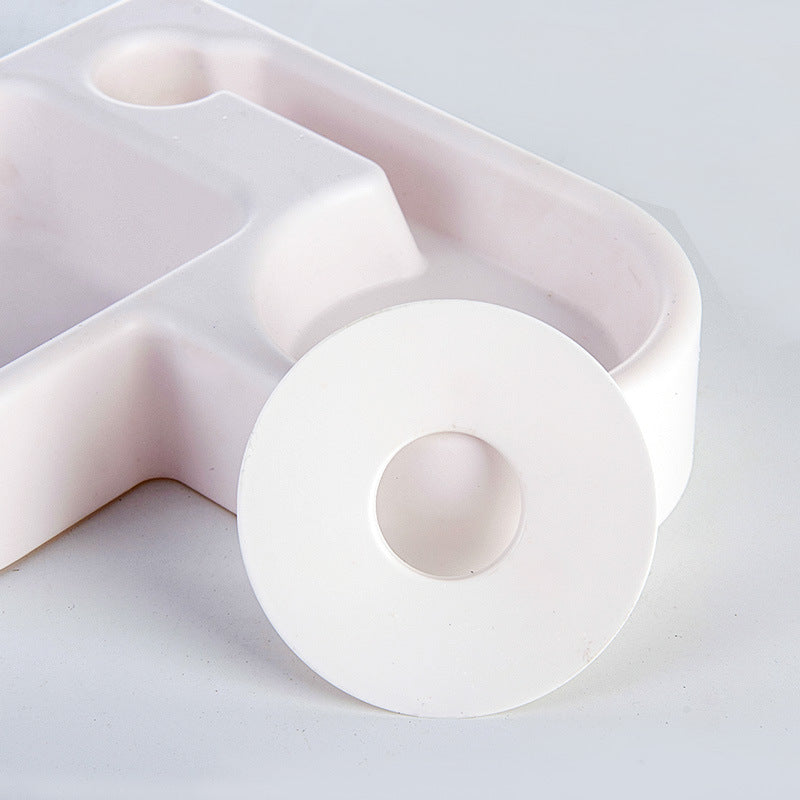 Heart-shaped feeding bowl station
